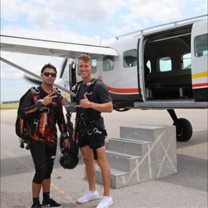 Meet your Posher, Hunter